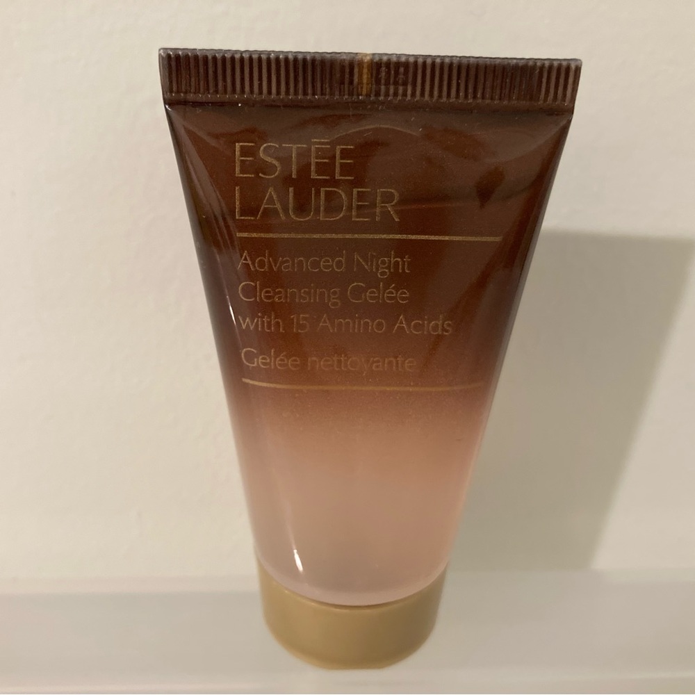 Estee Lauder Brown to Peach Gradient Advanced Night Cleansing Gelée